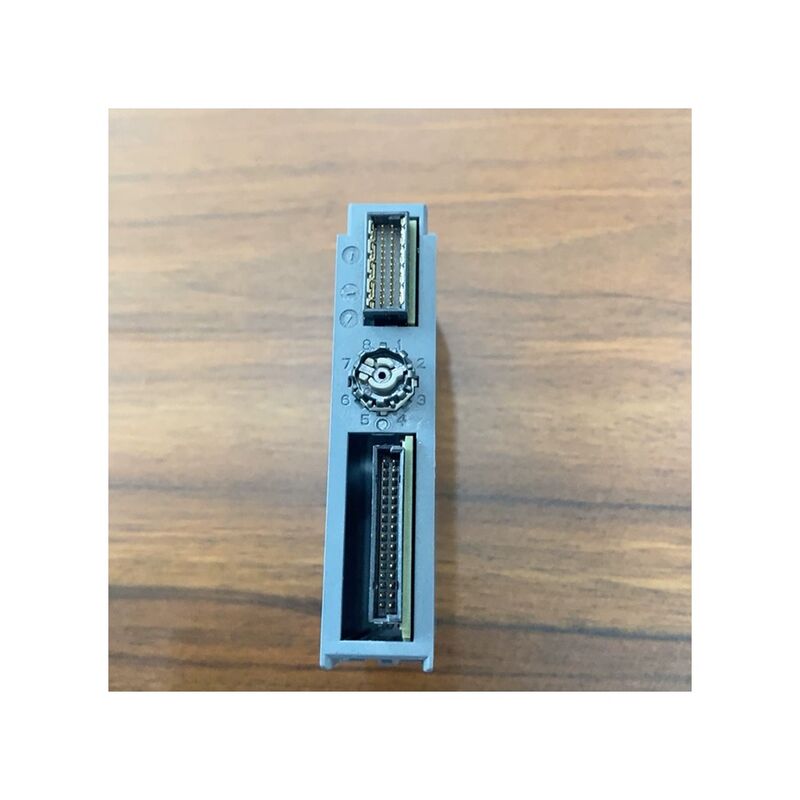 Hot selling Sie-mens equipment IO system PLC module with discounted price 6ES7131-4BB01-0AA0