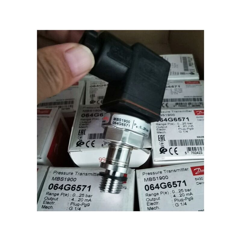 Brand new genuine Dan-foss MBS1900 variable frequency pump pressure sensor transmitter  064G6521
