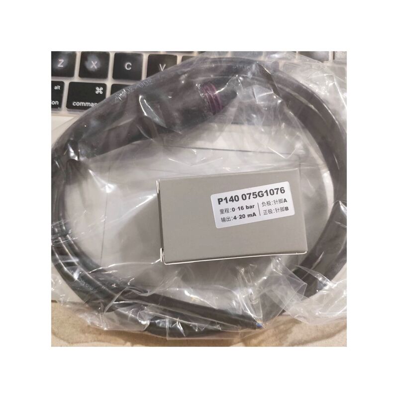 Dan-foss genuine pressure sensor DST P140 transmitter with a range of 0-25 bar and 4-20mA output  075G1086