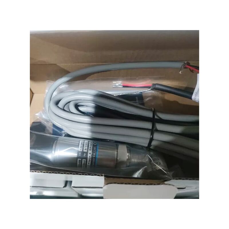 Dan-foss genuine pressure sensor DST P140 transmitter with a range of 0-25 bar and 4-20mA output  075G1086