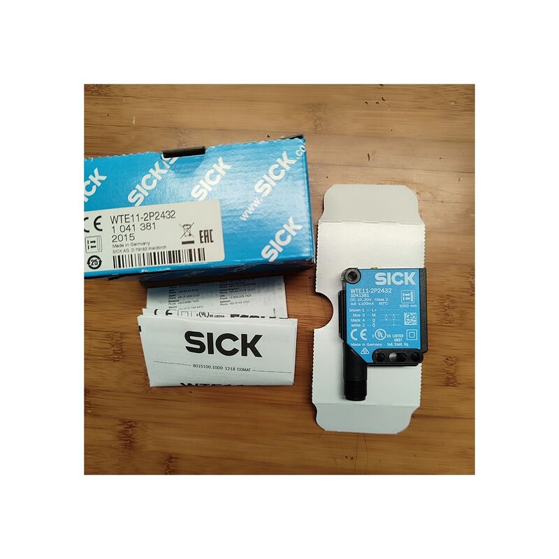 New and Original SI-CK Sensor or Switch LE20-2611 DC 24V,-30%...+20% Ident No 6020340