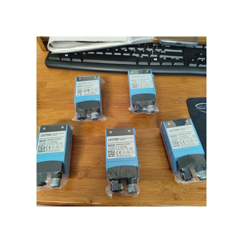 WTE11-2P2432 1041381 Photoelectric Proximity Sensor Compact Size With Easy Mounting