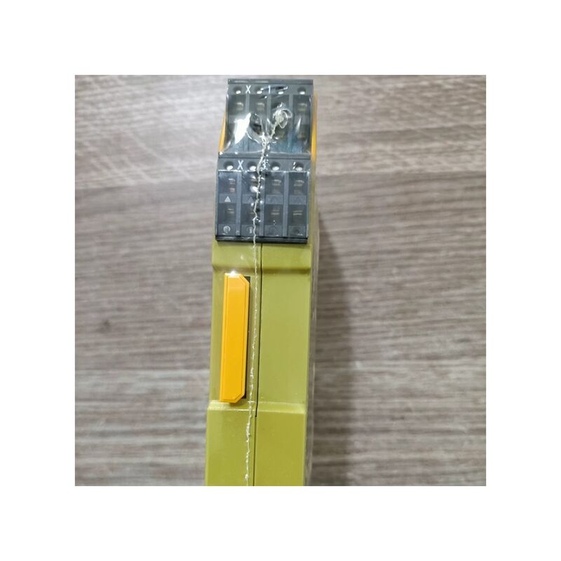 New PI-LZ 24VDC safety relay DC power supply industrial equipment uses original genuine products model  PNOZ s4.1