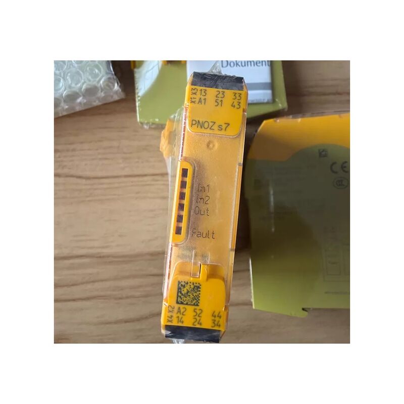 PI-LZ Authentic safety relay 4n/o 1n/c configuration for industrial automation safety protection system  PNOZ s7