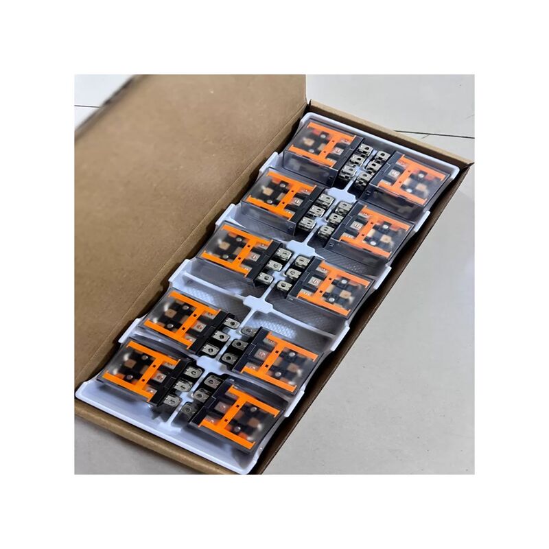 3RQ0081-0CC04 Safety Relay High Reliability Easy Installation For Heavy Duty Industrial Use