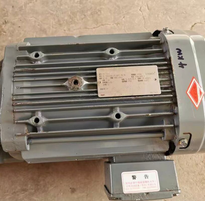R67 DRE132S4 Inline Helical Gear Motor 4.0kW Industrial Grade Durable 3 Phase Gear Motor