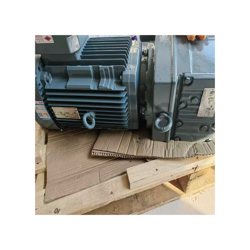 R87 DRN132M4 Robust Gear Drive Motor 7.5kW Compact Conveyor Motor And Gearbox