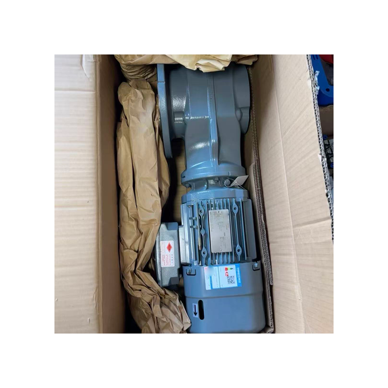 R87 DRN132M4 Robust Gear Drive Motor 7.5kW Compact Conveyor Motor And Gearbox