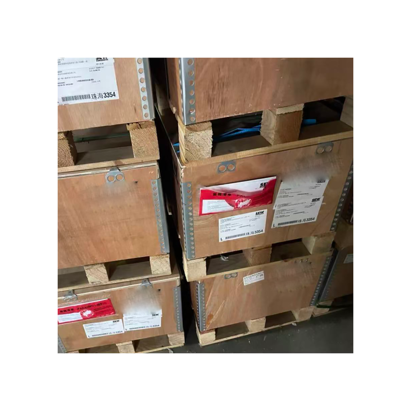 RF77 DRE90M4/BE2/HR/T/H Conveyor Motor And Gearbox High Efficiency