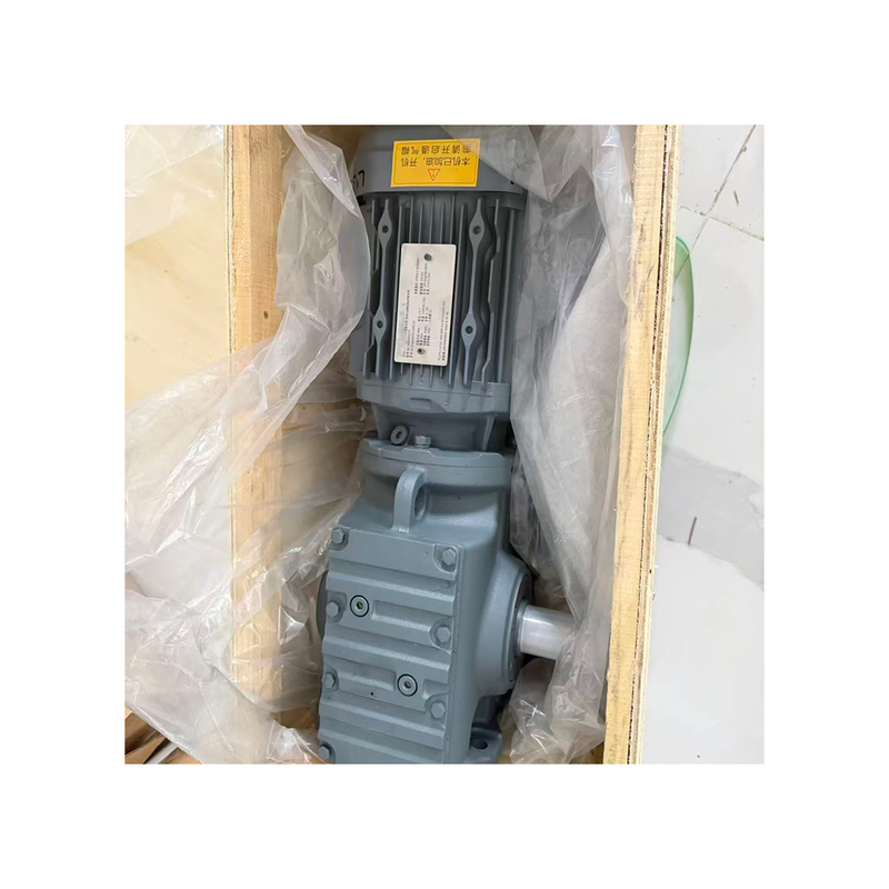 High Torque S67 DRE90M4 TF Right Angle AC Gearmotor IE3 Energy Saving For Conveyors